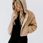 Lightweight Cropped Sherpa Jacket Size L Photo 4