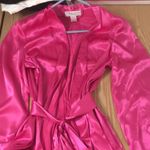 Morgan Taylor Womens  Super Sexy Lightweight Silky Satiny Pink Robe Size Small Photo 1