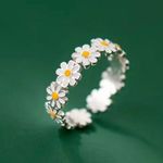 Sterling Silver Adorable  Ladies Adjustable Daisy Ring Size 5-9 Photo 1
