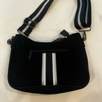 Haute Shore Black & White Stripe Neoprene Shoulder Bag Crossbody Chain Detail Photo 8