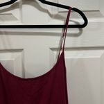 Old Navy  tunic length scoop neck maroon cami size XXL Photo 2