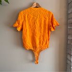 ASTR  THE‎ LABEL Cori Tie Front Bodysuit Photo 4