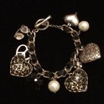 Betsey Johnson A Very Beautiful bracelet Photo 1