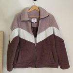 Cozy Sherpa  zig zag chevron zip up Photo 0