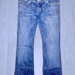 Rock & Republic  Women’s Embroidered Straight Leg Jeans Photo 2