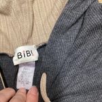 Bibi light weight thermal hoodie. Charcoal Gray. Size XL Gray Photo 3