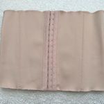 SKIMS Waist Trainer Photo 4