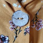 Mustard yellow persaya XL Floral front twisted top Photo 3