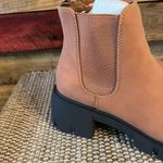 Shoe Republic LA  Brown Platform Boots Size‎ 7.5 Photo 4