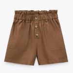 ZARA  Paperbag Shorts L NWT Pull-on Elastic Waist Buttons Khaki Brown Pockets Photo 2