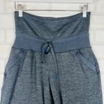 Athleta Gray Heathered Capri Joggers High Rise Drawstring Pockets Womens Size S Photo 3