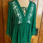 Spense bright green embroidered bell sleeve peasant top Size L Photo 5