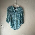 Ava & Grace Size Small Blue Green‎ Ikat Artsy Art Funky Rayon Roll Tab Blouse Photo 1