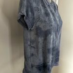 Vera Wang Women's Simply  Shirred Neck Blouse. Blue Tie Dye. Button. Soft. Sz: S Photo 13
