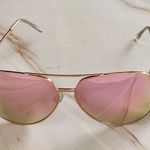 Mirrored Aviator Sunglasses Gold Photo 1