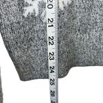 Gray & White Snowflake Winter Design Knit Sweater Top Women’s Size Small Shirt! Photo 2