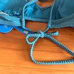 Cupshe NWT Women’s  Criss Cross Tie Back Blue Ribbed Bikini Top Size Large Photo 4