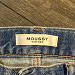Moussy Vintage Distressed Raw Edge Hem Jeans Blue Size 27 Photo 2