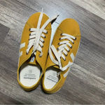 Flamingos Life Mustard Yellow Classic Sneakers Size 7.5 Photo 2