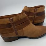 Clarks Addiy Cora ankle booties leather size 7 Photo 5