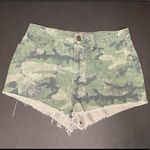 BDG Urban Outfitters Camo Dree High Rise Jean Denim Shorts 28 cutoff Photo 2
