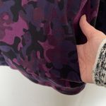 Nike  Tech Purple Camo Sweatshirt Zip Back Large Photo 4