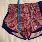 Nike  Women’s Tempo Paisley Running Shorts Photo 14