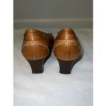 Talbots Women’s Vintage Bow Brown/Caramel Loafer Kitten Heel 7.5 Photo 4