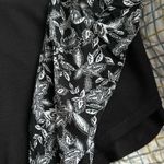 Wonderly  paisley crop flowy shirt top black white medium Photo 1