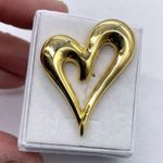 Vintage golden heart pin with gift box Gold Photo 0