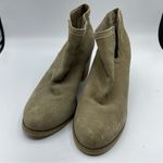 Urban Outfitters  Green Suede Leather Ankle Boots Stacked Heel Womens 8 Fall Photo 7