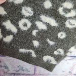 Gibson Latimer  GREEN GRAY LEOPARD PRINT EYELASH FUZZY KNIT HEAVY WEIGHT CARDIGAN Photo 4
