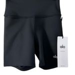 NWT Alo Airlift 5” Energy Shorts NWT Size XS Black Photo 5
