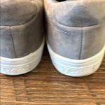Sam Edelman Leya Size 10 Gray Faux Suede Slip On Platform Sneakers Pom Pom Photo 3