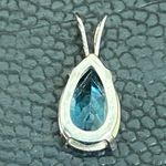 Sterling Silver Vintage Blue Topaz CZ Cubic Zirconia Teardrop Pendant 0.7g Photo 9