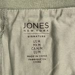 Jones New York  Skort size M brand new color green very beautiful waist 32” Photo 5
