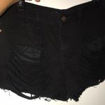 Guess - Frayed distressed Metal Rose Gold Logo shorts size 30 Photo 3