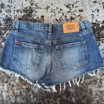 BDG Med Washed and Faded Cutoffs w/Side Slits 32x2" Size 29 Photo 2
