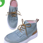 Dr. Martens "JEMIMA" LIGHT BLUE & TAN THICK SOLE CHUKKA ANKLE BOOTS W/FRINGE (7) Photo 0