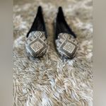 Vera Wang  Flats Color black/straw size 9 1/2 Photo 2