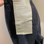 Everlane  The Curvy 90s Cheeky Straight High Rise Button Fly Black Crop Jeans Photo 7