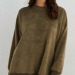 Aerie  Green Oversized Super Soft Long Sleeve Crew Neck - Size XL Photo 0