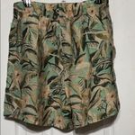 & Other Stories & Other Stories Green and Tan Floral Shorts W 15 R 14 I 3.5” Photo 3