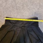 Xxi  Black Pleated Mini Skirt Size Medium Wide Waist Band Side Zip Crinoline Unde Photo 8