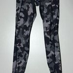 Athleta  Lightning Camo 7/8 Tight Black Gray Women's XS Photo 3