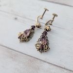 Vintage Screw Back Earrings Antique Gold Tone & Purple Gems Regal Photo 3