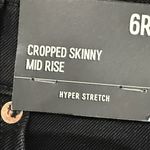 EXPRESS  Black Cropped Skinny Mid Rise Jeans Photo 7