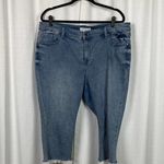 Lane Bryant  Crochet Edge Mid Rise Pedal Pusher Jeans Sz.18 Photo 3