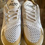 Nike Air Max 270 Shoes Photo 9