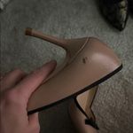 LK Bennett Beige Heels with Black Bow Tan Size 6.5 Photo 3